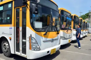 ‘서민의 발’ 마을버스 “적자에 공공WiFi 꿈도 못꿔”