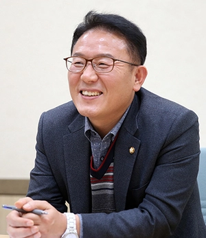 [지방의회, 내가 뛴다] 채명기 수원시의원