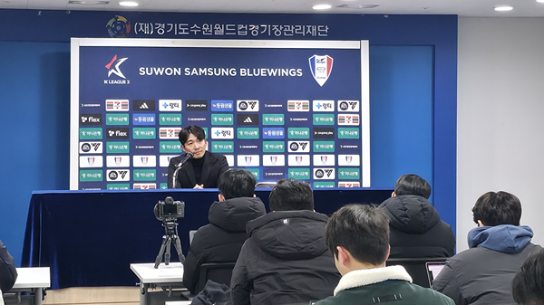 <b>변성환</b> 수원삼성 <b>감독</b>, “1부리그 제주FC와 대등한 <b>경기력</b>…2차전 영끌...