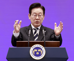 [영상+] 이재명 “계엄극복 국민 노벨상 충분… 12월 3일 국민주권의 날”