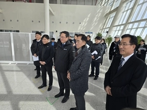 총체적 난국 지적에… 평택항국제여객터미널 찾은 해수부 장관 “조속 개선”