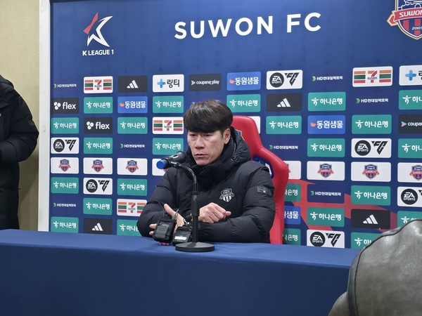‘5년 만에 K리그2 강등’ <b>김은중</b> 수원FC <b>감독</b> “팀 지키지 못해 죄송”