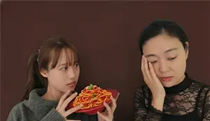 모녀의 욕망이 충돌할 때… 심리극 무대 ‘다른 방에서’