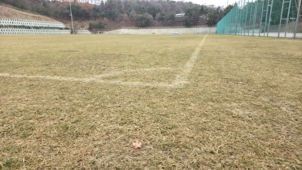 클럽하우스마저… 있는 게 ‘없는’ 수원FC