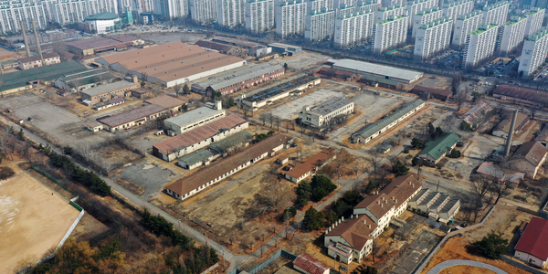 ‘캠프 마켓’ 건축물 존치, 철거후 정화 비용보다 8배