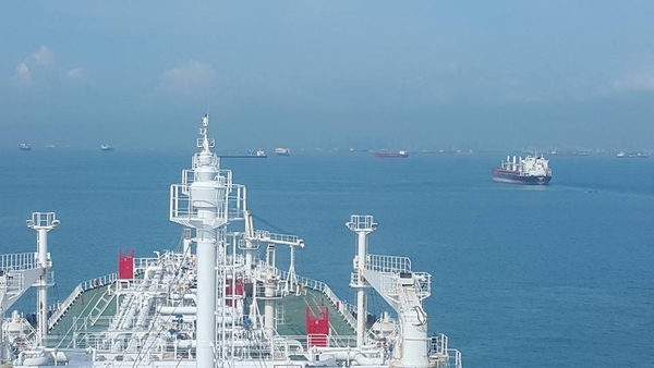 ‘위험천만’ 평택항 항로, 준설위한 매립지 조성안 부상