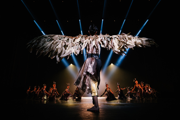 인천시립무용단 ‘태양새’ 공연 모습. /인천시립무용단 제공