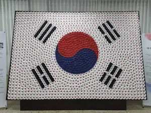 [전시리뷰] ‘한지로 피운 야생화’展… 수원 경기상상캠퍼스 3월까지