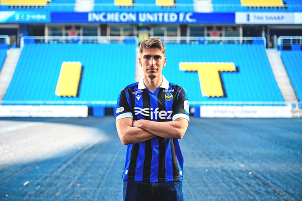 인천 유나이티드 미드필더 이케르 운다바레나. /인천 유나이티드 제공