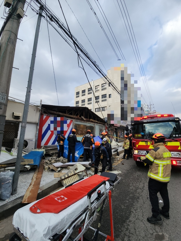 의정부서 강풍에 떨어진 간판 맞은 20대 숨져