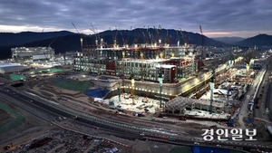 [사설] 반도체 산업, 더 이상 불필요한 논쟁 그만하자