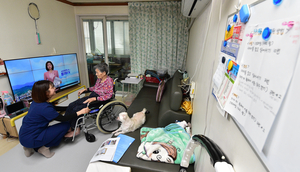 ‘의료·복지·돌봄 연결’ 시민의 삶 바꾼다 [현장에서 찾는 통합돌봄의 길·(3-1)]