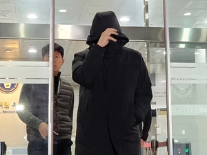 [단독] 강선우 공천헌금 연루 의혹 前 보좌관, 경기도청 공무원이었다