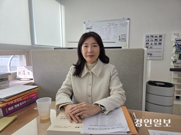 전예슬 오산시의원은 “제도권 내서 해결할 수 있는 문제들을 치열하게 고민하고 반영해내는 힘도 결국 정치”라고 말했다. 2026.1.20 오산/공지영기자 jyg@kyeongin.com