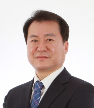 오세영 경기아트센터 신임 이사장이 22일 취임했다. 오 이사장의 임기는 오는 2028년 1월21일까지다. /경기아트센터 제공