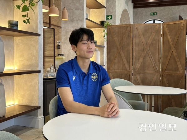 인천 유나이티드가 동계 전지훈련을 진행 중인 스페인 안달루시아에서 오후성이 취재진과 인터뷰를 진행하고 있다. 스페인 안달루시아/백효은기자 100@kyeongin.com