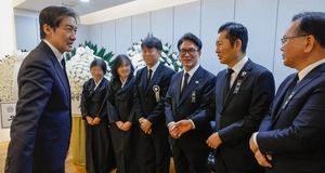 [사설] 민주당 팽창보다 국정과 민생에 주목하는 민심