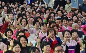 마음만은 10대 못지않은 만학도, 졸업합니다