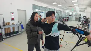 전설의 노하우 코칭… 제자들 ‘금빛 과녁’ 뚫어준다