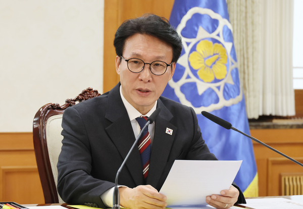 김민석 국무총리가 5일 서울 종로구 정부서울청사에서 열린 ‘색동원 사건 범정부 합동 대응TF’ 1차 회의에서 발언하고 있다. 2026.2.5 /연합뉴스