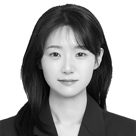 [송하백의 음악IN] 우리는 사랑을 위해 얼마나 강해질 수 있을까