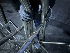 학교 문단속, 사람 있어야 사람 지켜… ‘무인경비’ 전환 속 걱정