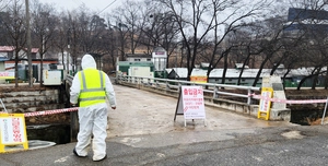 [현장르포] 경기 곳곳 휩쓰는 아프리카돼지열병… 명절 앞두고 ‘농가 이동 자제’