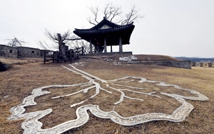 [포토&스토리] 풍류와 역사 마주한 八자… 빼어난 경치, 분단마저 잊다