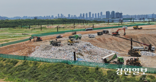 ‘직매립 금지’ 인천 기초단체 민간소각장에 150억 태운다