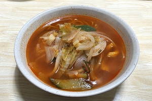 철가방 열릴 때 그 두근거림… 추억까지 그릇에 담을 수 있나요 [웃기는 짬뽕]