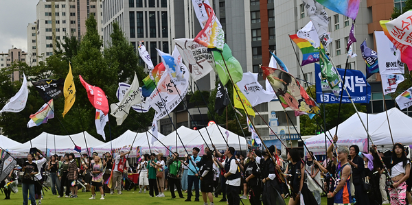 인천애뜰 사용 거부한 인천시 ‘패소’… 퀴어축제조직위원회 “상식적 판결 환영”