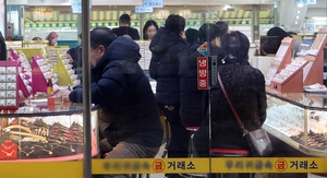 순금 1돈에 100만원… ‘절도 기승’ 금은방을 지켜라