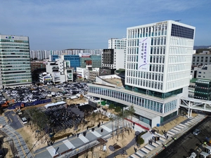 ‘중징계 의결’ 앞둔 수원시의원, 사퇴후 도의원 출마 준비 의혹