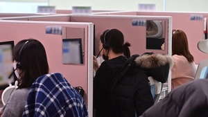 욕설·폭언 시달리는 서비스직… 10명중 4명이 ‘1년 이내 경험’