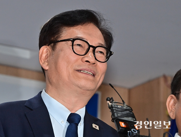 송영길 전 더불어민주당 대표가 지난달 20일 민주당 인천시당에서 인사말을 하고 있다. 2026.2.20 /조재현기자 jhc@kyeongin.com
