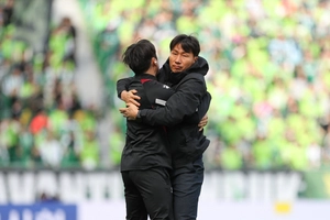 부천, K리그1 개막전 전북 3-2 역전승… 인천Utd는 서울에 1-2 아쉬운 패배