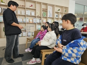 시민간 지식 나눔 ‘꿈 잇는’ 평생학습 모델로… 남양주 ‘휴먼북 라이브러리’