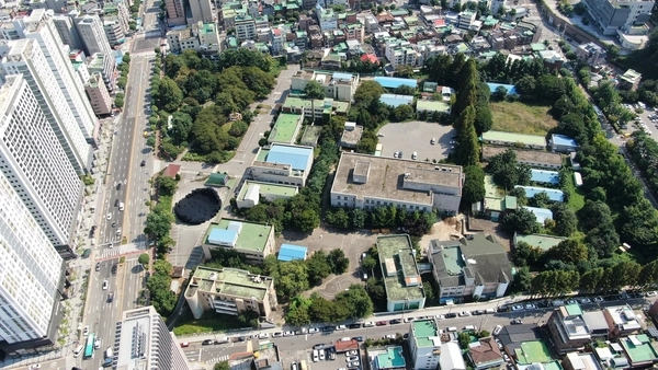 안양시가 시청사 이전을 추진하고 있는 만안구 소재 옛 농림축산검역본부 부지 일대 전경. /안양시 제공