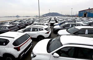 [사설] 인천항 중고차 수출위기, 근본 대책 세워라