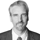 [춘추칼럼] 고래가 싸우는 세계, 한국의 길