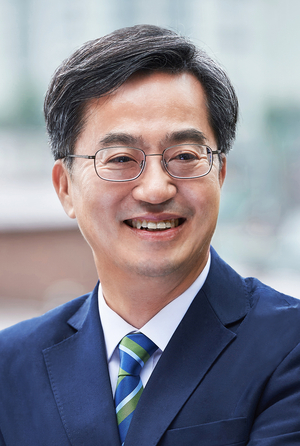 [단독] 김동연 선관위 예비후보 등록… 道, 김성중 부지사 권한대행 전환