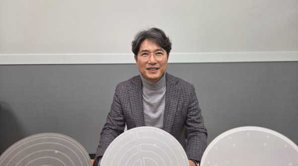 ['혁신 성장' 기업을 가다] 글로벌 대기업 러브콜 받는 정전척(ESC) 선... - 뉴스 썸네일 이미지