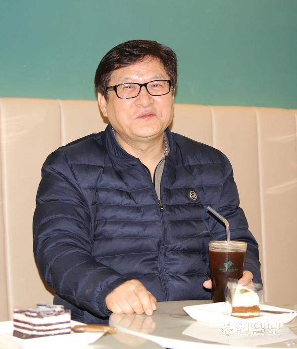 무소속으로 경기도의원(위례·감일동)에 예비후보로 등록한 김광석 위례신도시 시민연합 대표. 2026.3.27 하남/문성호기자 moon23@kyeongin.com