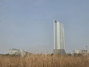 [경인 WIDE] 공공기관 지방 이전, 현실은 ‘이방인 신세’