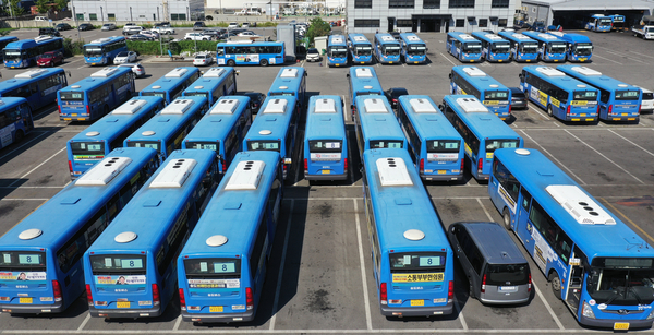 준공영제 손실 보전에 2천억 붓는 인천시, 교통카드 사업자 선정은 '뒷... - 뉴스 썸네일 이미지
