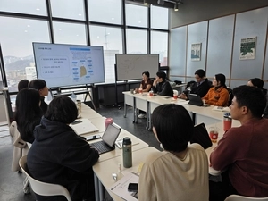 육지로 올라온 해양동물 SOS… 즉각 구조 네트워크 마련을 [상괭이, 함께 바다를 누비다·(3-1)]