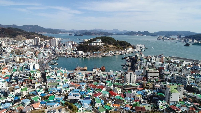 서피랑에서 바라본 통영항. /통영시 제공