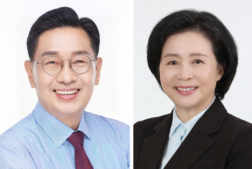 전진선(왼쪽) 군수, 박은미 더불어민주당 예비후보. /후보자 제공