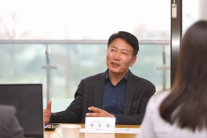[인터뷰…공감] 꺼지지 않는 문화의 불빛… 머물고 싶은 수원 비춘다