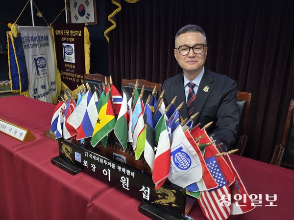 이원섭 국제피플투피플 평택챕터 회장은 “평택시민과 주한미군 및 그들의 가족 간에 상호 존중을 통해 공존하는 지역사회와 대한민국을 만들기 위해 노력하고 있다”고 강조했다. 2026.4.15 안성/민웅기기자 muk@kyeongin.com